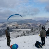 Zimowy Klin-Andrzejówka Paragliding Fly, Pierwsze starty